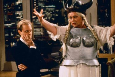 The Ultimate Classic Frasier Binge-Watch Guide