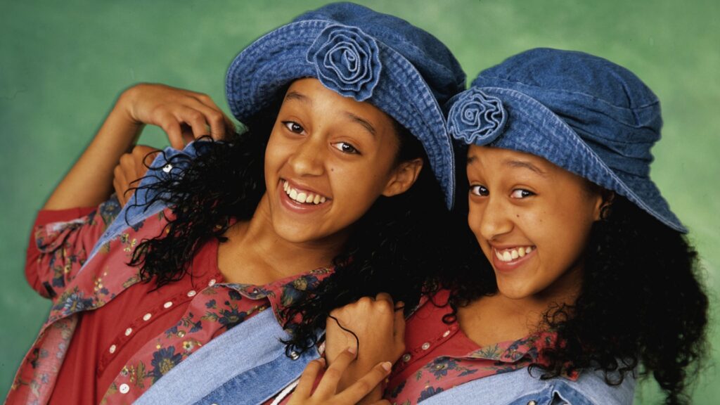 Tia and Tamera Mowry star in Sister, Sister